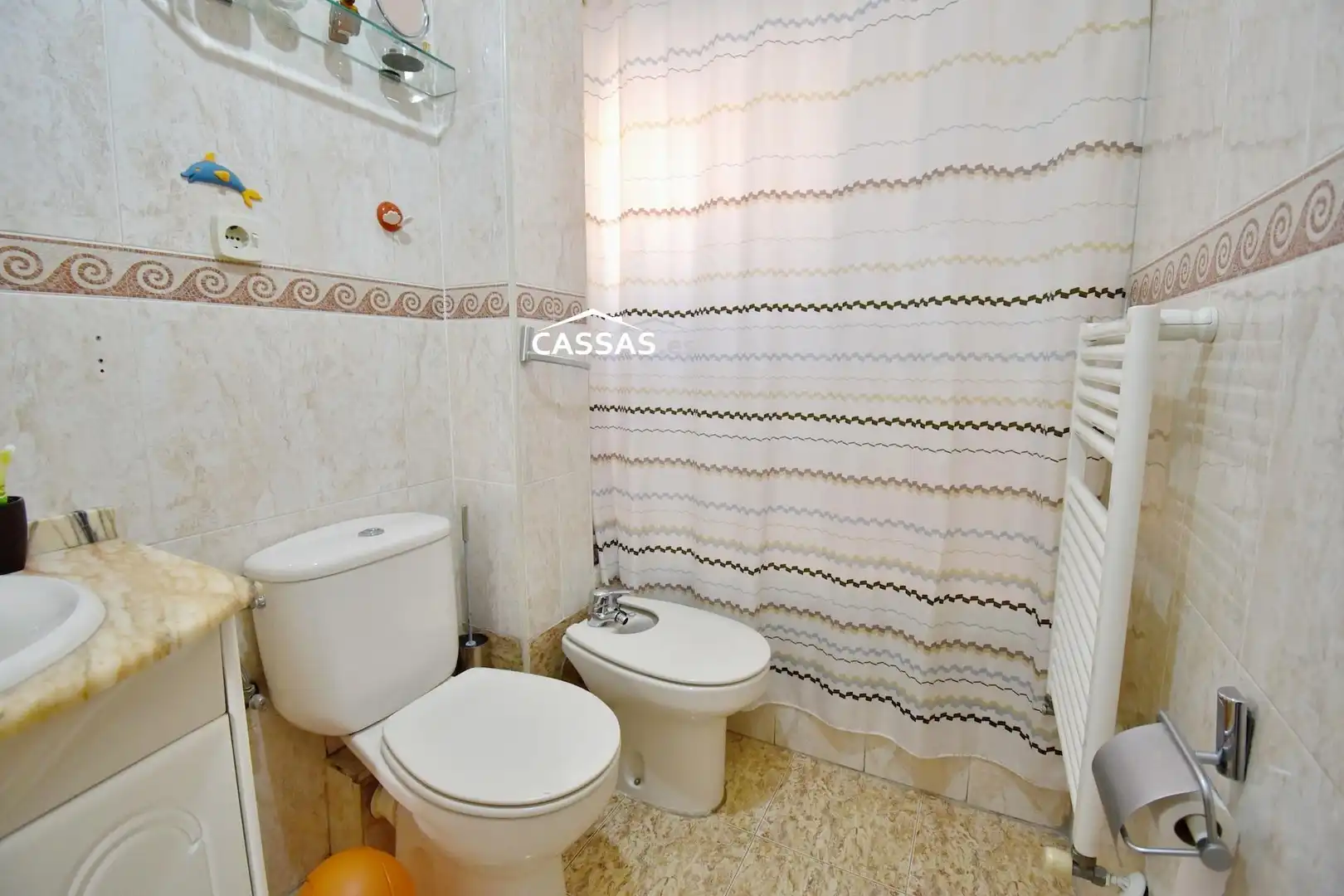 Badezimmer von Wohnung zum Verkauf in Torrejón de Ardoz mit Heizung