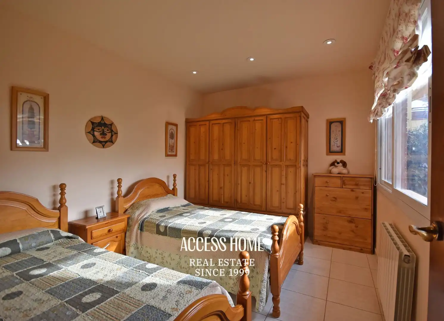 Habitación de Casa o chalet en venta en Sant Pol de Mar con Calefacción, Trastero y Piscina