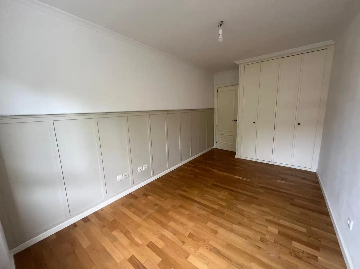 Habitación de Piso en venta en  Logroño con Calefacción, Parquet y Terraza