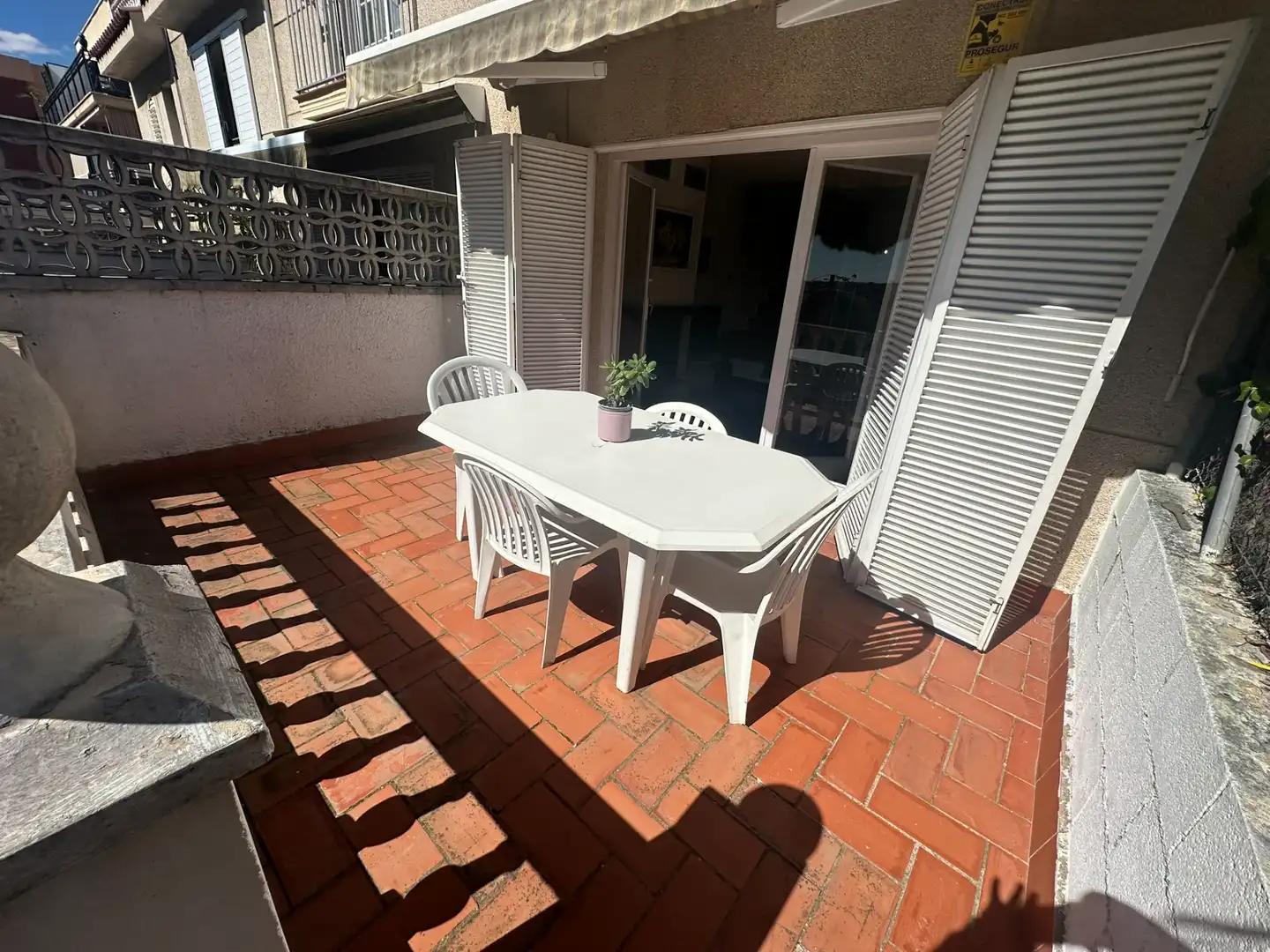 Terraza de Casa adosada en venta en Santa Coloma de Gramenet con Terraza y Balcón