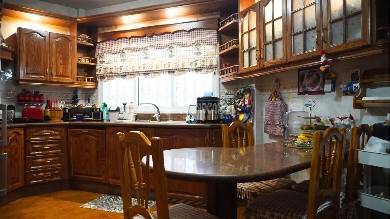 Kitchen of Detached homes for sale in San Cristóbal de la Laguna  with Terrace and Furnished