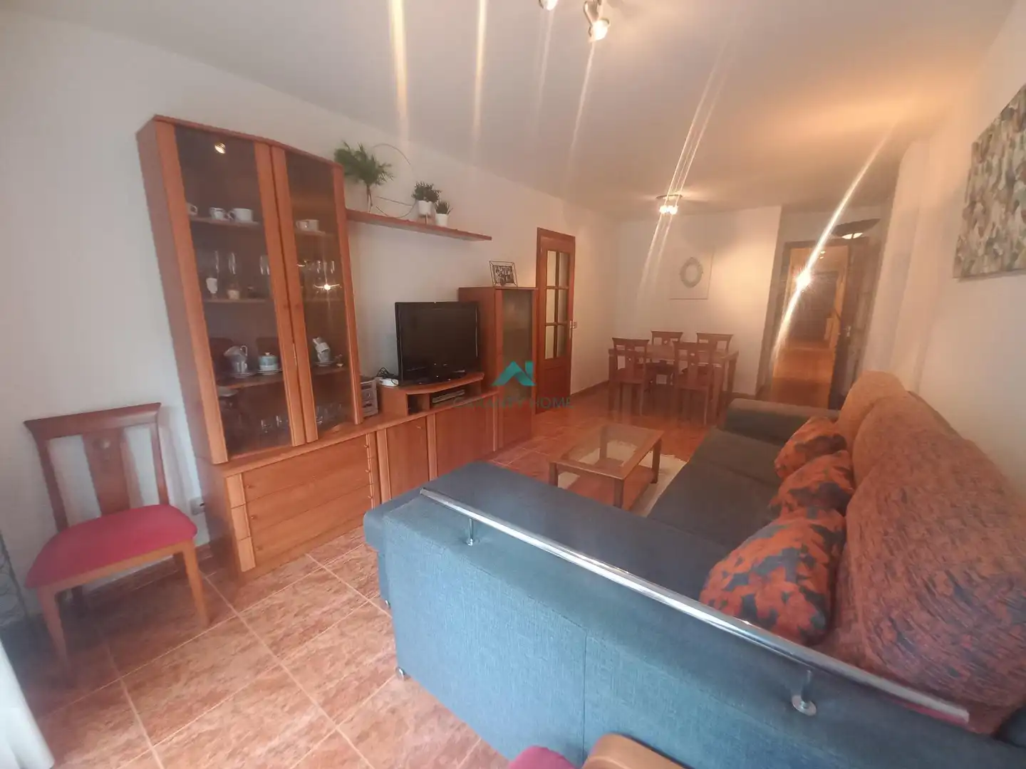 Wohnzimmer von Erdgeschoss zum Verkauf in Laredo mit Möbliert