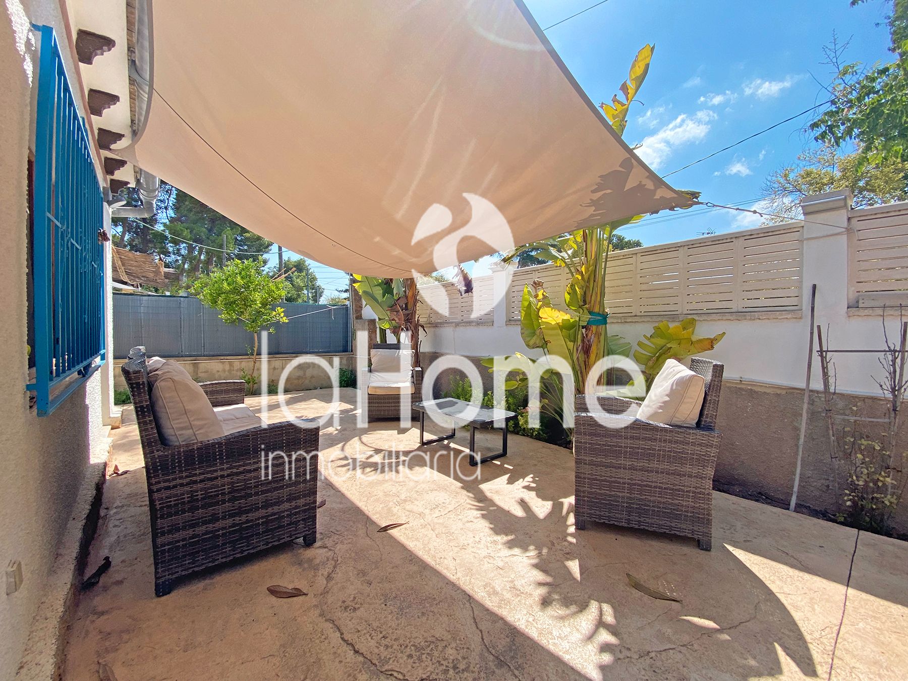 Terrace of Single-family semi-detached for sale in Paterna  with Air Conditioner, Private garden and Terrace