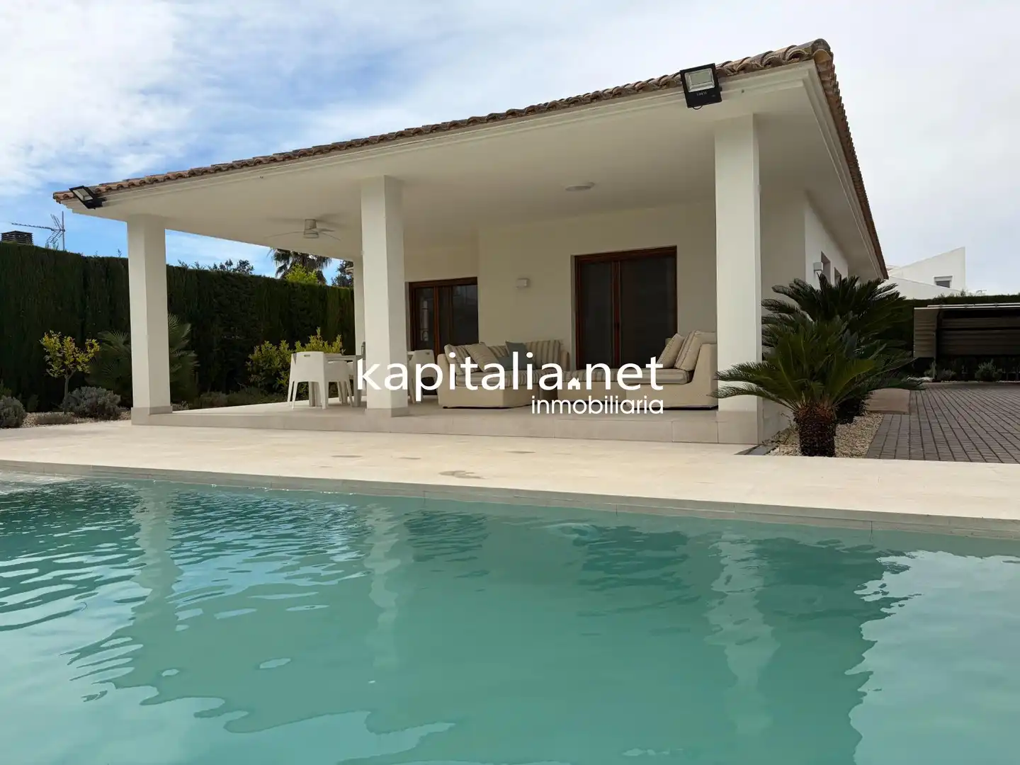 Piscina de Casa o xalet en venda en Ontinyent amb Aire condicionat, Calefacció i Jardí privat