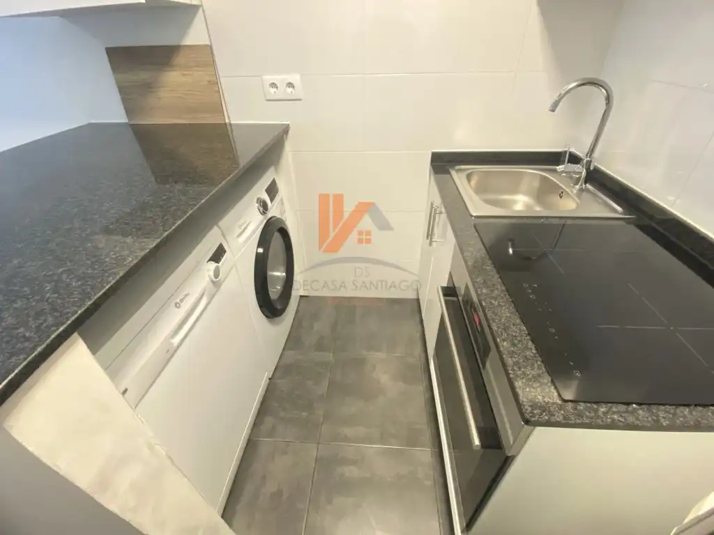 Estudio de alquiler en Rua Pelamios, Campus Norte - San Caetano
