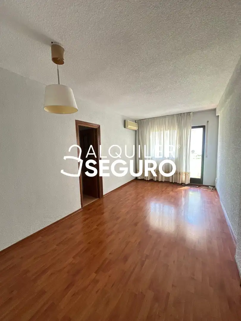 Piso de alquiler en de Isaac Peral, Villafontana - Estoril I