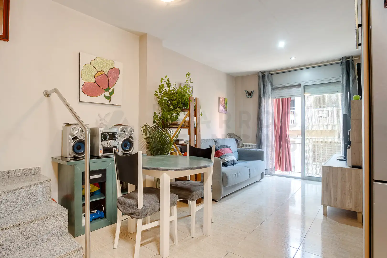 Living room of Duplexes for sale in Canovelles  with Terrace, Furnished and Balcony