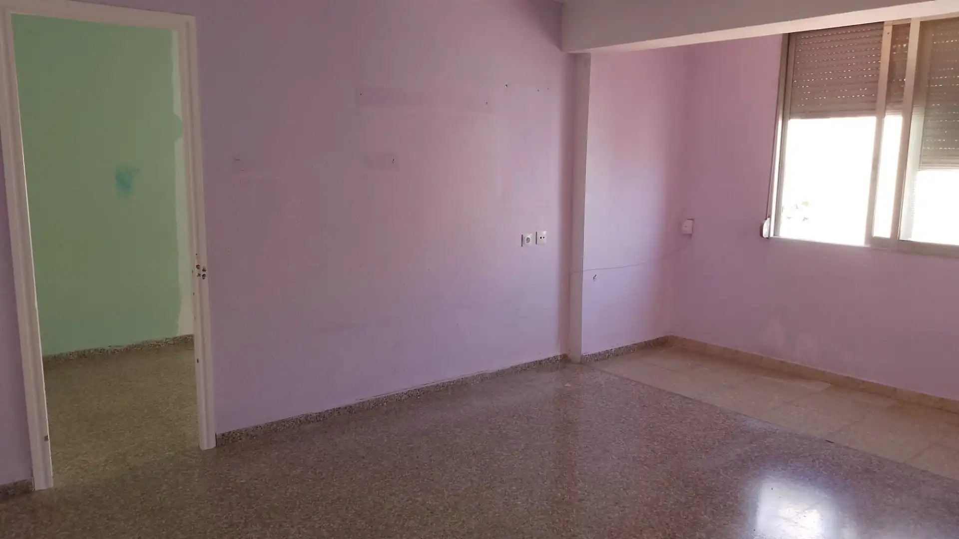 Piso en venta en Valencia con Balcón