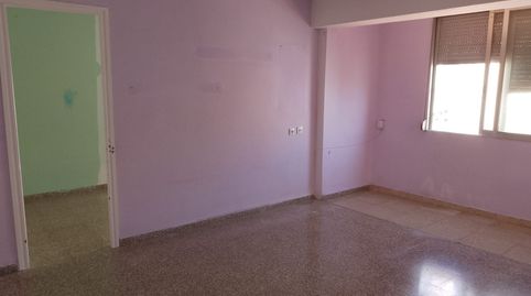 Foto 4 de Piso en venta en Carrer de Pere Cabanes, 84, Torrefiel, Valencia Capital