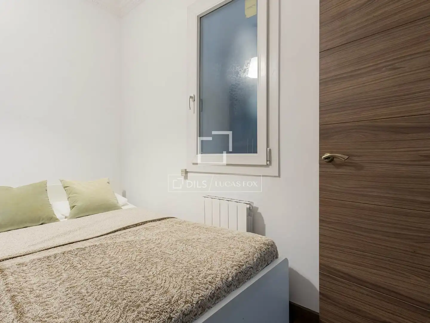 Habitación de Piso en venta en Barcelona con Calefacción, Parquet y Amueblado