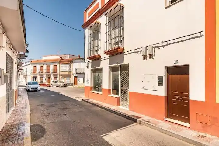 Vista exterior de Apartamento en venta en Espartinas con Aire acondicionado