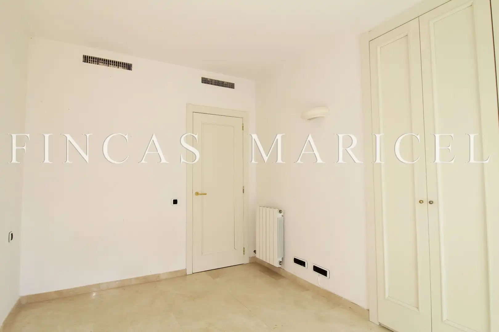 Flat for sale in Can Girona - Terramar - Vinyet
