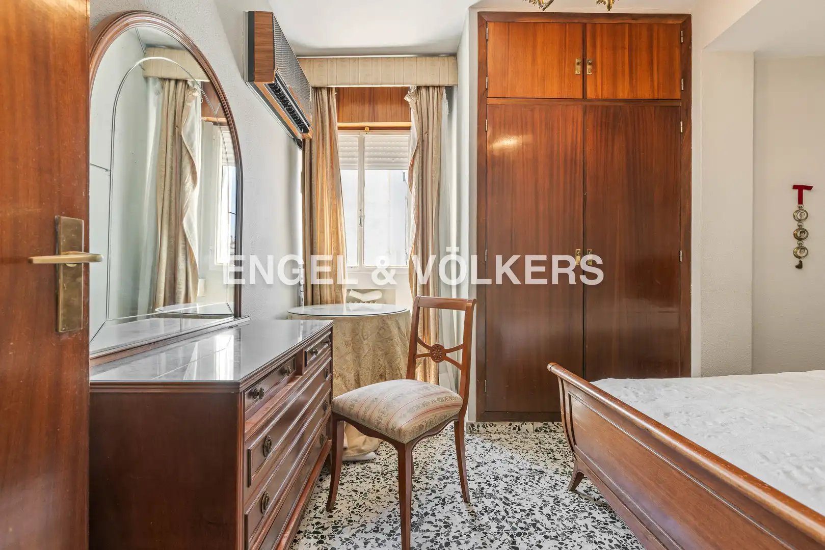 Bedroom of Apartments for sale in Sevilla  with Heating and Balcony