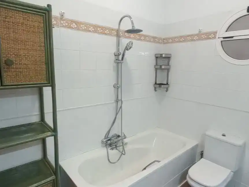 Baño de Piso en venta en  Valencia Capital con Aire acondicionado y Balcón