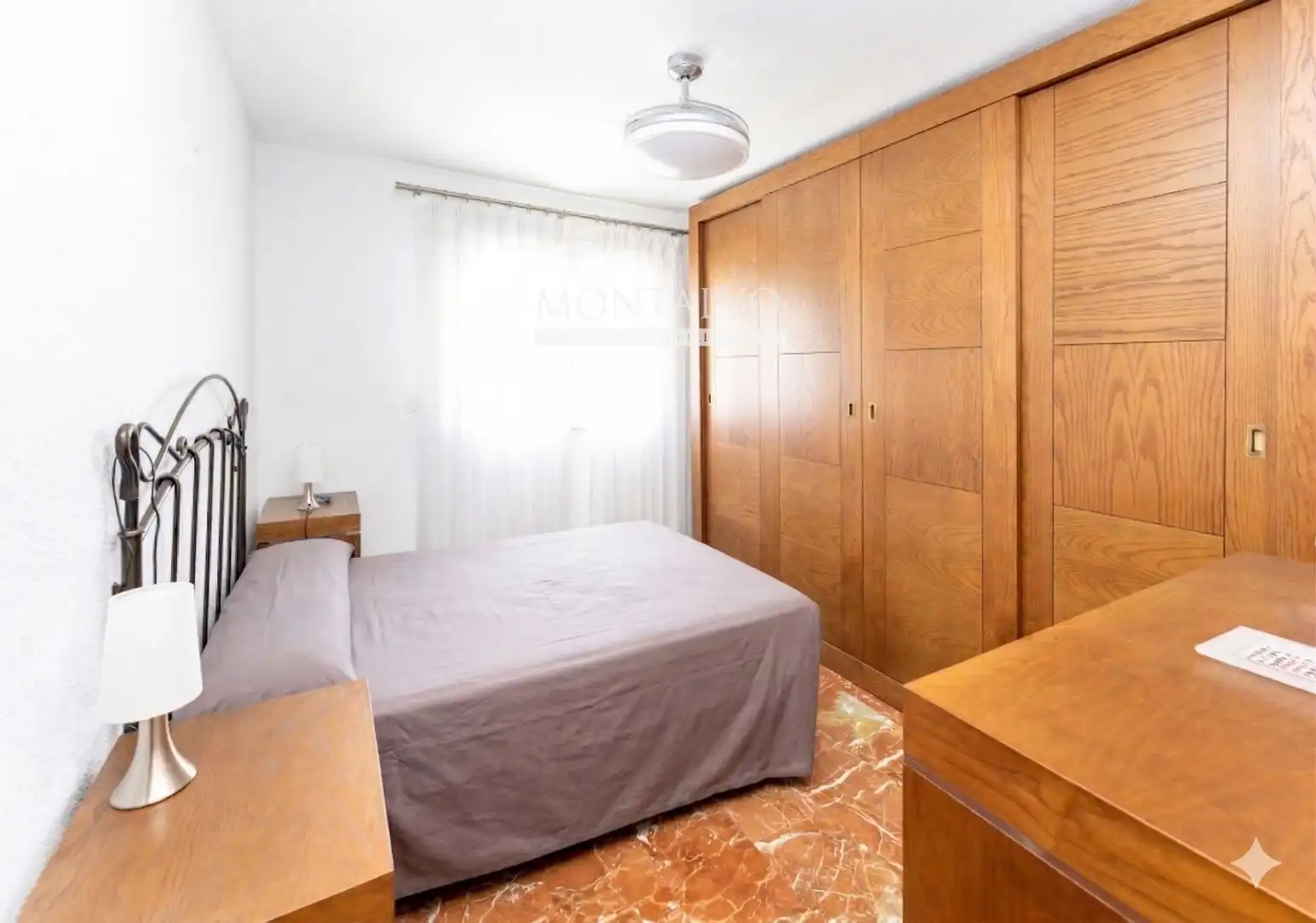 Schlafzimmer von Wohnung zur Miete in Granada mit Klimaanlage, Schwimmbad und Möbliert