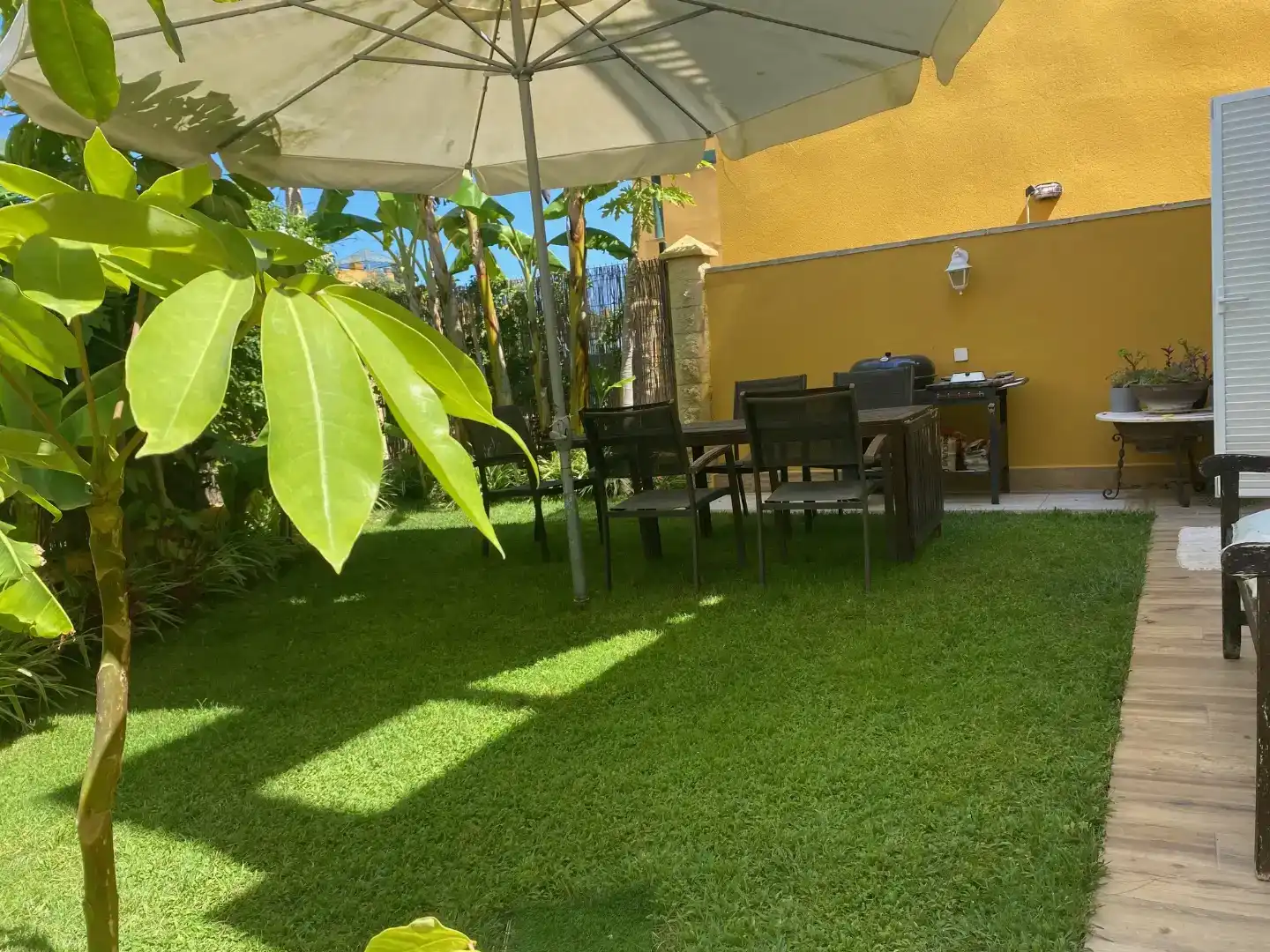 Terrassa de Pis en venda en Rota amb Aire condicionat, Jardí privat i Piscina