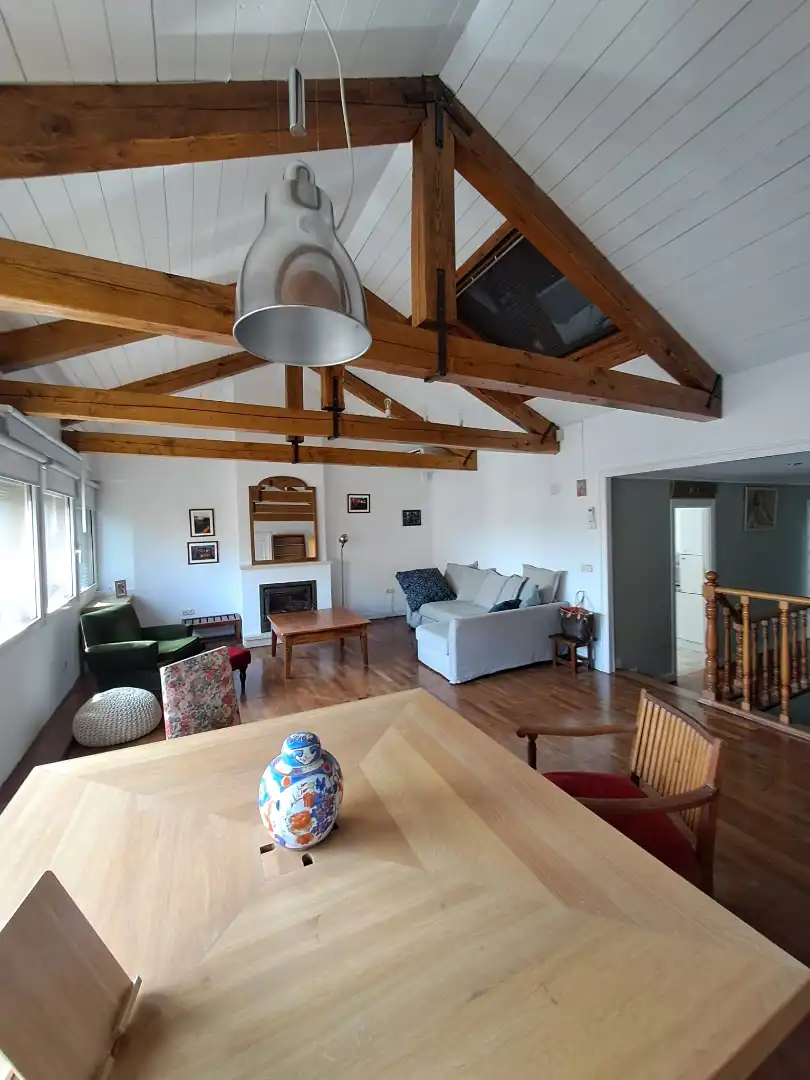 Living room of Flat for rent in Salamanca  with Air Conditioner, Heating and Parquet flooring