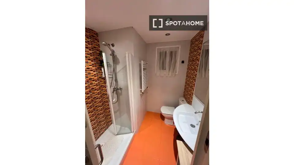 Room in El Guinardó