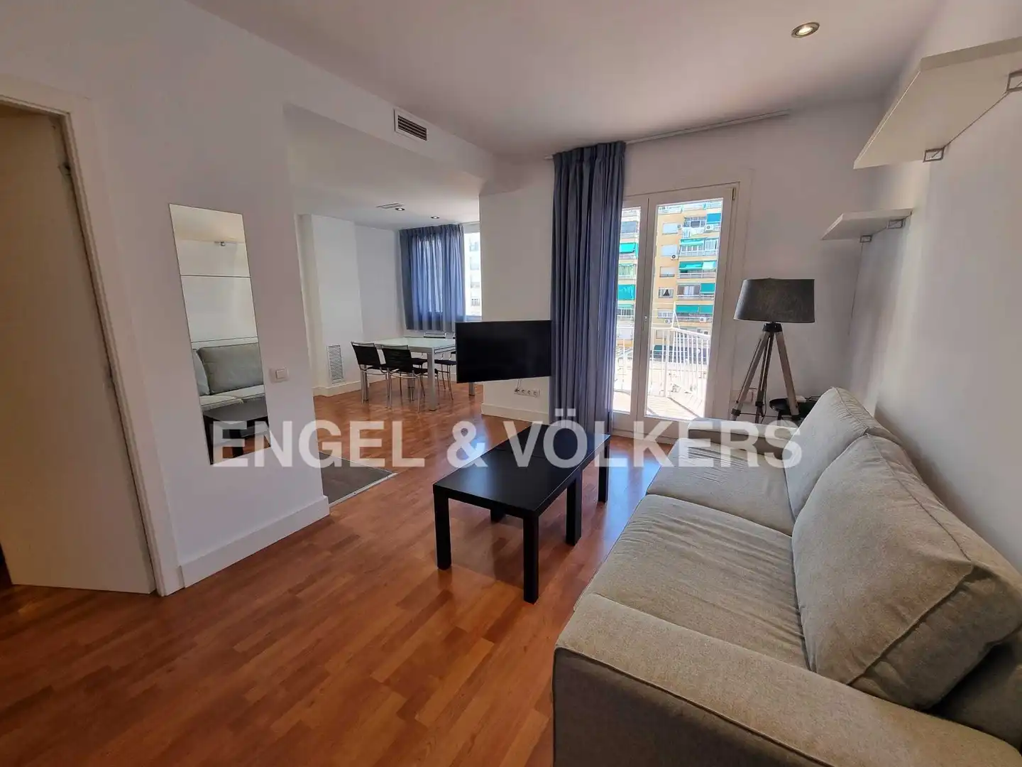 Wohnzimmer von Wohnung zur Miete in Barcelona mit Klimaanlage, Heizung und Parkett