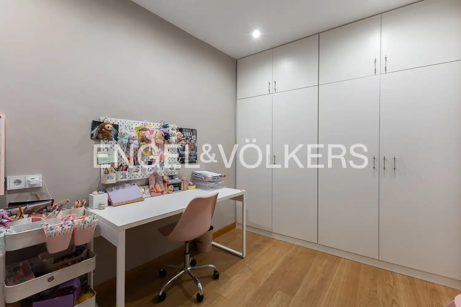 Habitación de Apartamento en venta en Valencia con Aire acondicionado, Calefacción y Parquet