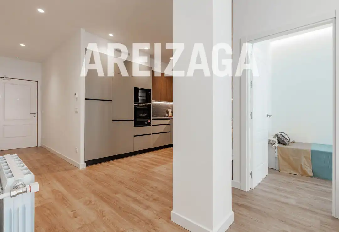 Flat for sale in Donostia - San Sebastián   with Heating, Terrace and Balcony