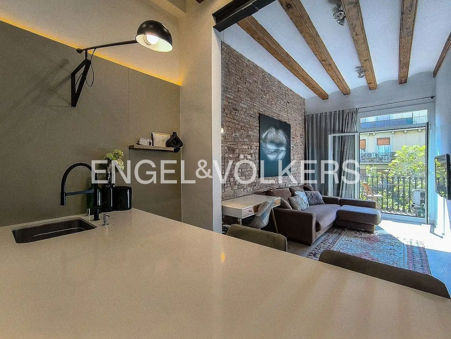 Sala de estar de Piso de alquiler en Barcelona con Aire acondicionado, Calefacción y Parquet