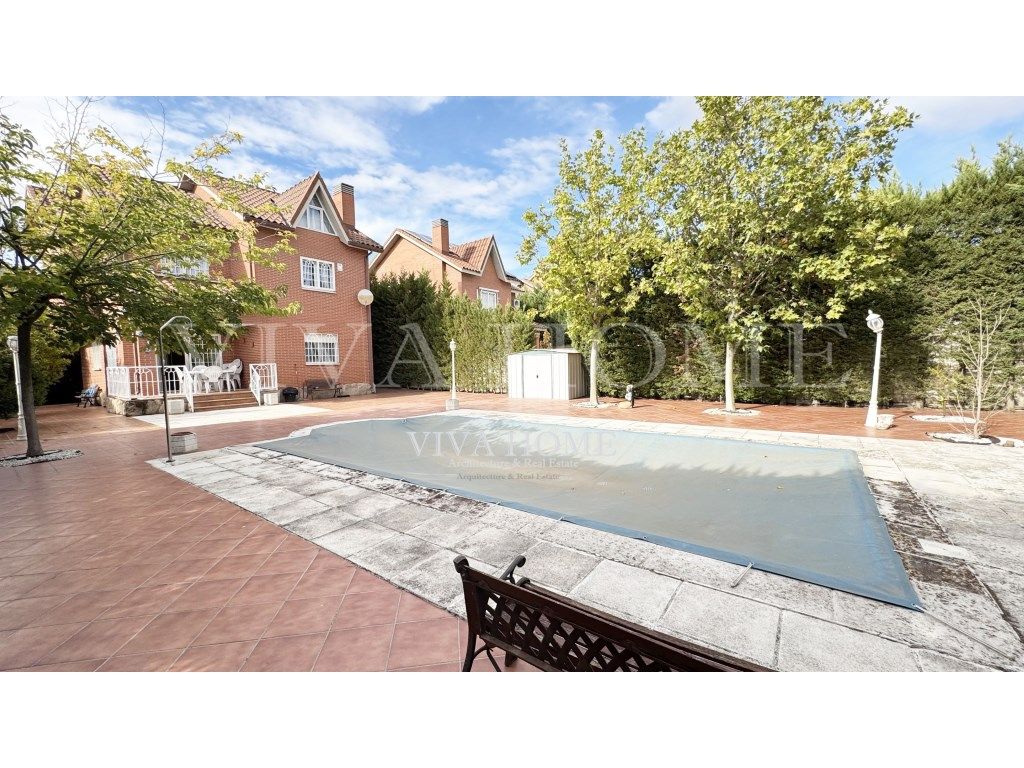 Swimming pool of House or chalet for sale in Rivas-Vaciamadrid