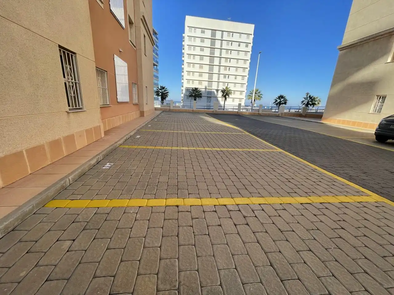 Parking de Apartamento en venta en La Manga del Mar Menor con Aire acondicionado, Jardín privado y Terraza
