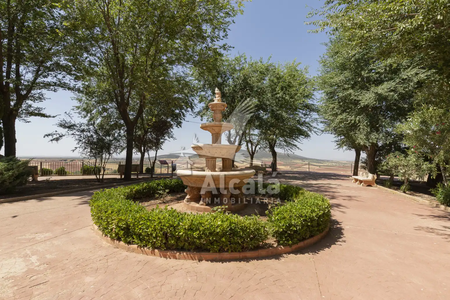 Jardín de Casa o chalet en venta en Alhambra con Calefacción y Amueblado