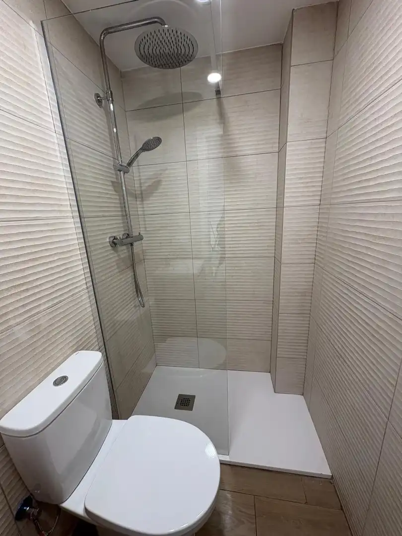 Baño de Piso en venta en Badalona