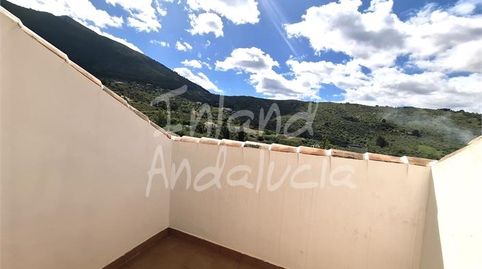 Foto 4 de Apartamento en venta en Alcaucín, Málaga