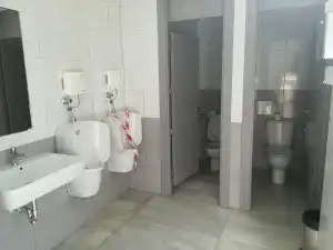 Bany de Oficina de lloguer en Pozuelo de Alarcón amb Aire condicionat