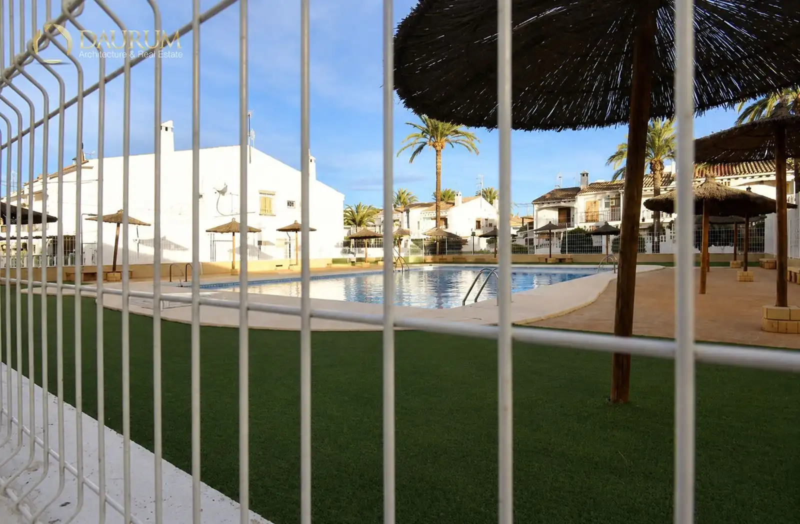 Adossat amb piscina en venda a CALLE RÍO GUADALQUIVIR, imagen 34