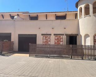 Vista exterior de Casa adosada en venda en Motilleja