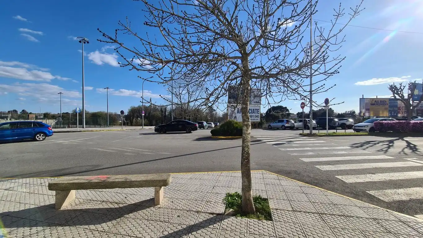 Business premises to rent in Boiro, imagen 6