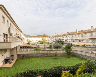 Vista exterior de Apartament en venda en Pineda de Mar amb Calefacció i Balcó