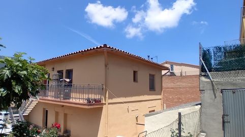ELS HOSTALETS DE BALENYA. CASA  PARCELA CONTIGUA!! 2 X 1  CASA DE 100 m2 AMPLIABLES, 4 HABITACIONES, GRAN GARAJE, JARDIN Y OTRA PA