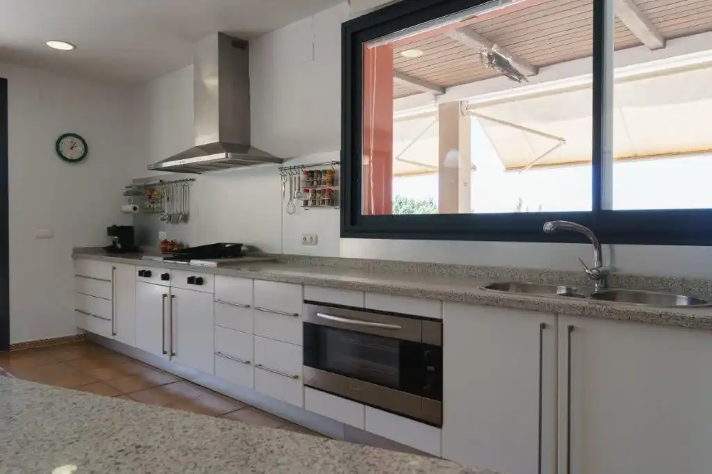 Cocina de Casa o chalet en venta en Santiago-Pontones con Aire acondicionado, Jardín privado y Terraza