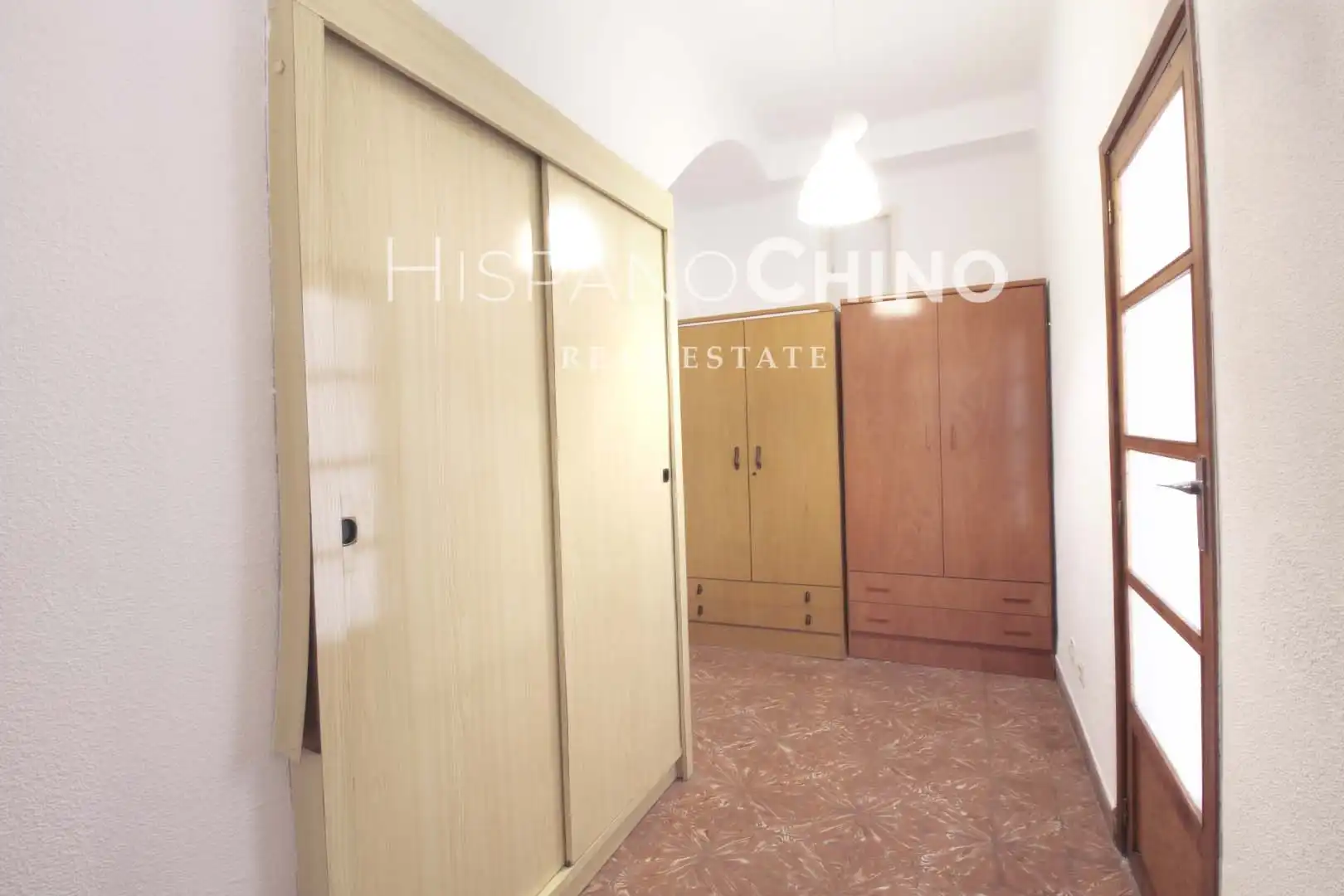 Casa adosada en venta en Serra con Terraza