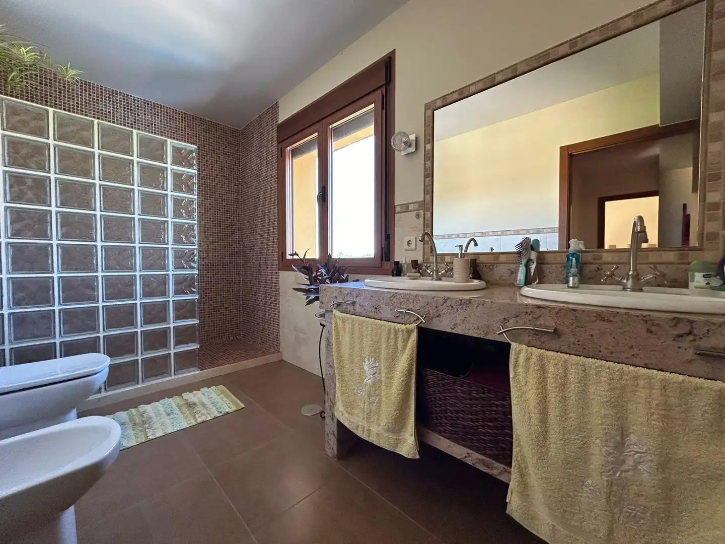 Baño de Casa o chalet en venta en Moraleja con Aire acondicionado, Calefacción y Jardín privado