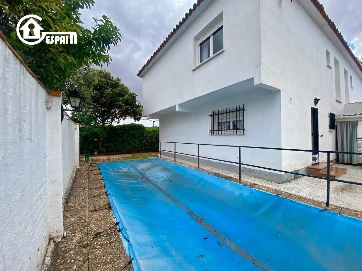 Jardín de Casa adosada en venta en Lillo con Calefacción, Jardín privado y Terraza