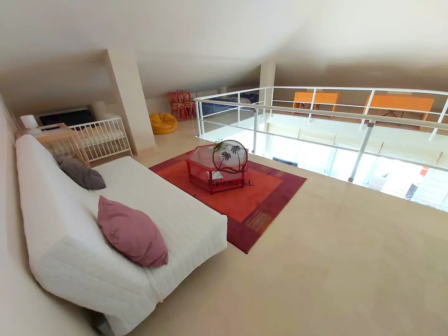 Dormitori de Dúplex de lloguer en Benalmádena amb Aire condicionat, Calefacció i Terrassa