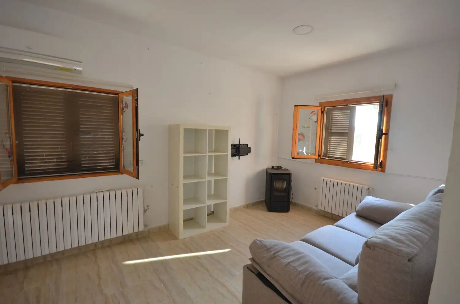 Sala d'estar de Finca rústica en venda en Santa Eugènia amb Aire condicionat, Calefacció i Jardí privat