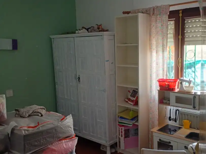 Dormitori de Casa o xalet en venda en Cebreros amb Terrassa i Balcó