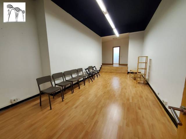 Local comercial en Venta en Carrer de Francesc Oller en Torrent d'en Pere Parres