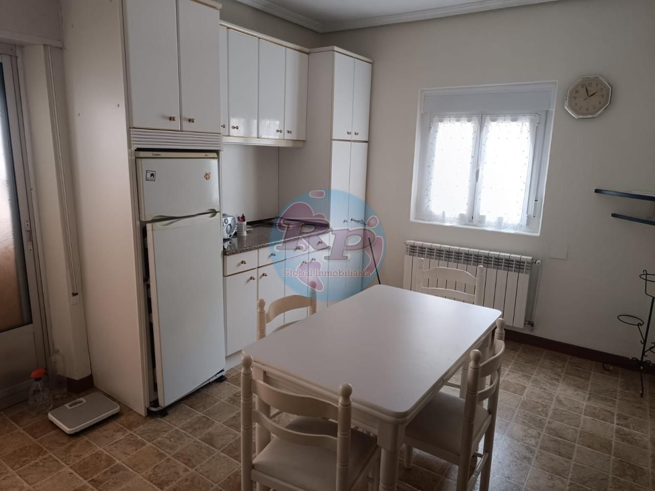 Kitchen of Apartment for sale in San Andrés del Rabanedo  with Heating, Parquet flooring and Terrace