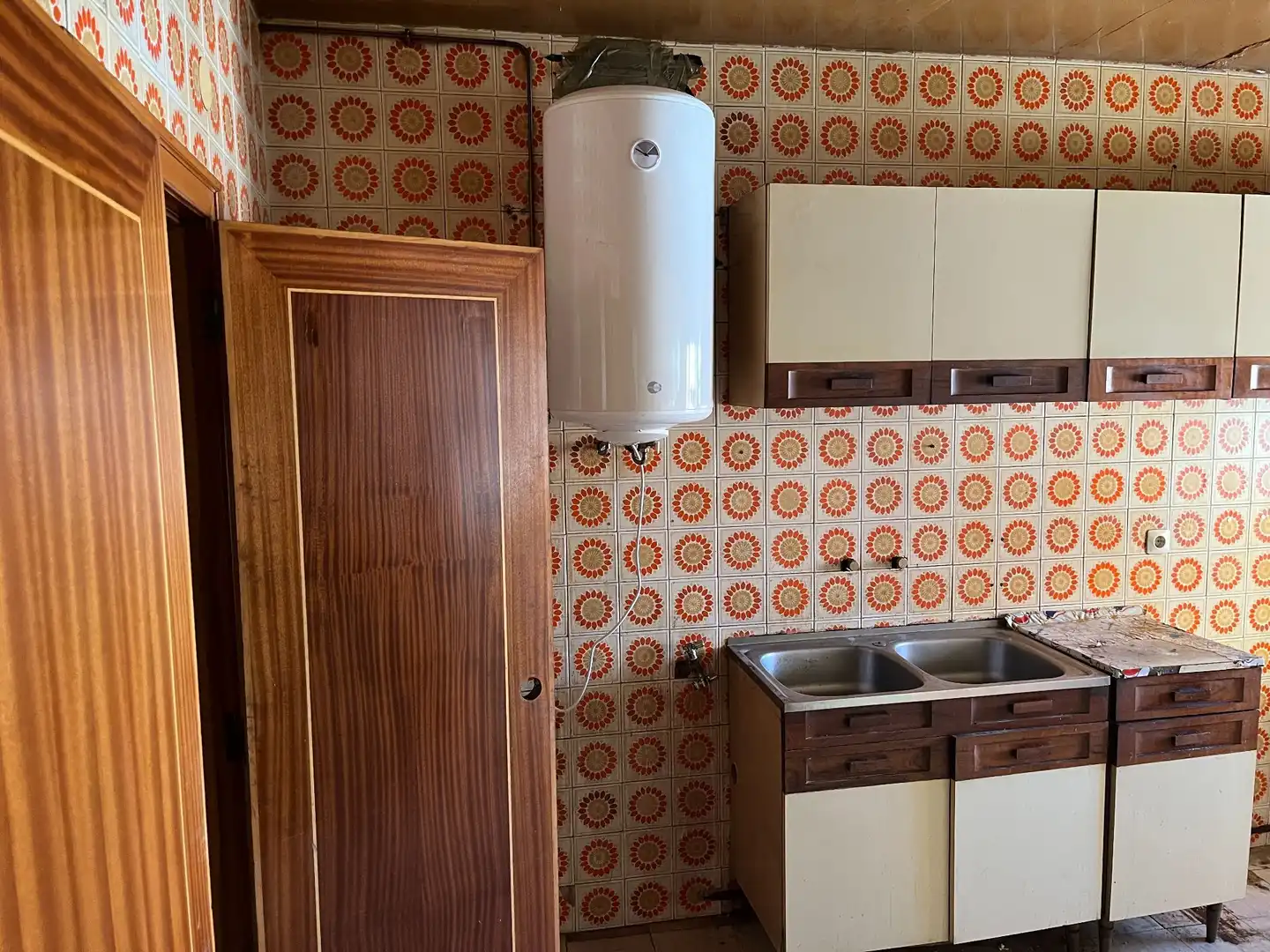 Cocina de Piso en venta en Las Navas del Marqués  con Calefacción y Trastero