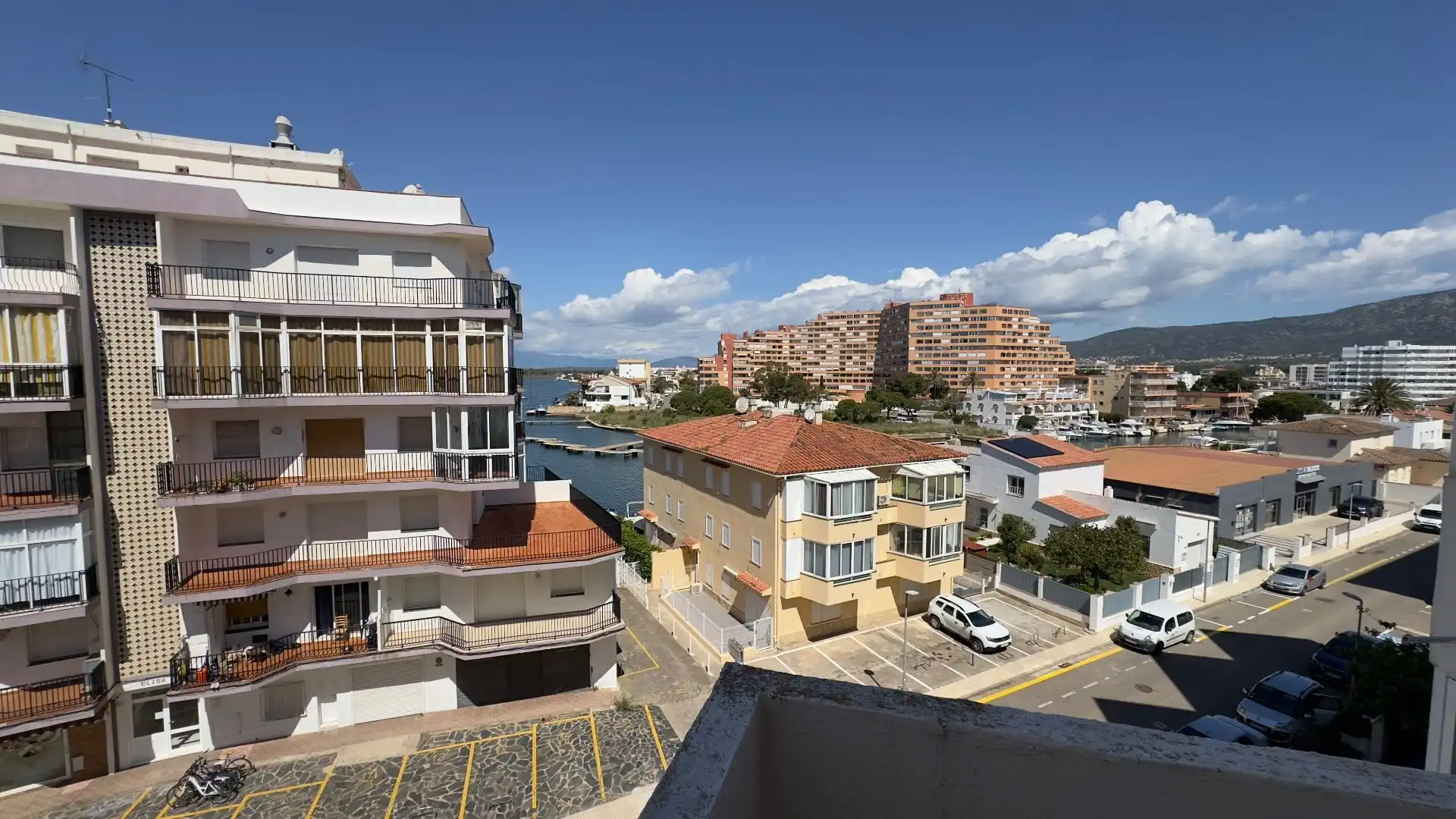 Apartamento con ascensor en venta en Avenida de la bocana