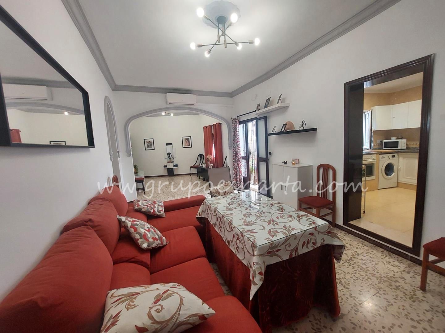 Living room of Single-family semi-detached for sale in Olivares  with Air Conditioner, Terrace and Furnished