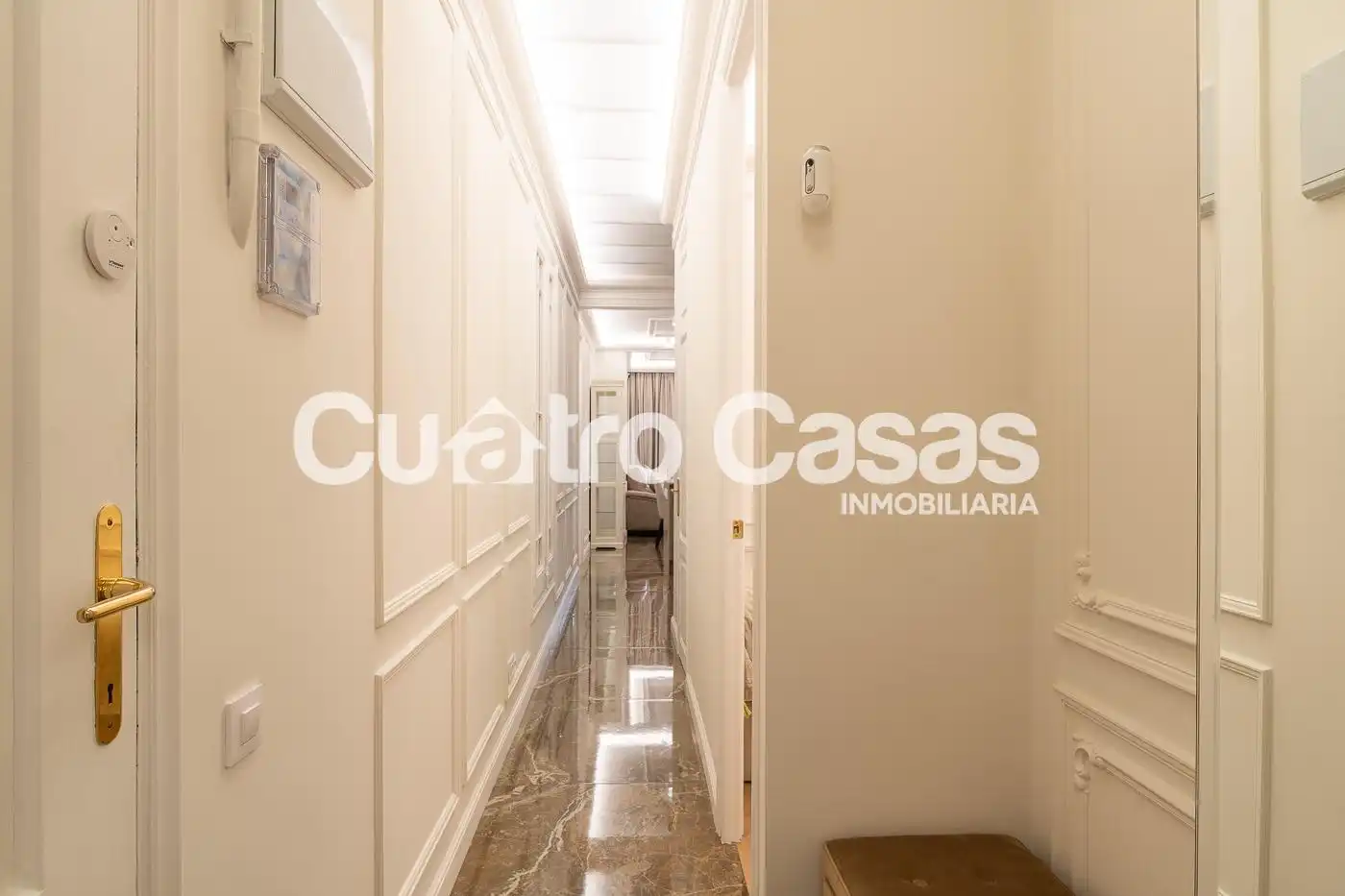 Piso en venta en Barcelona con Aire acondicionado, Amueblado y Balcón